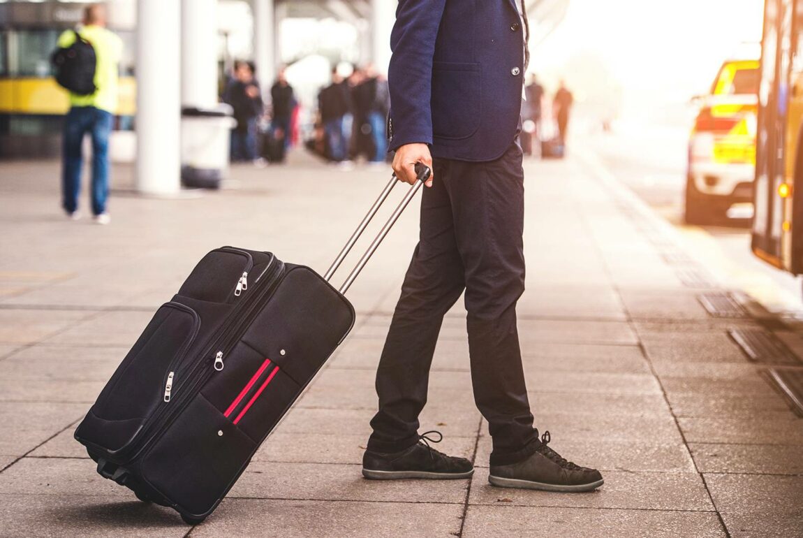 Irish low-cost airline announced regular flights to the Emirates
